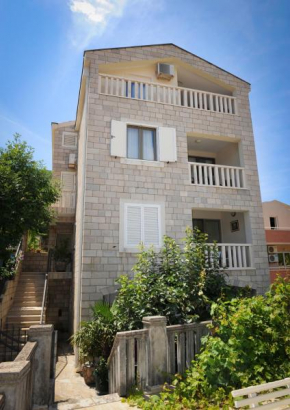 Sol Apartments